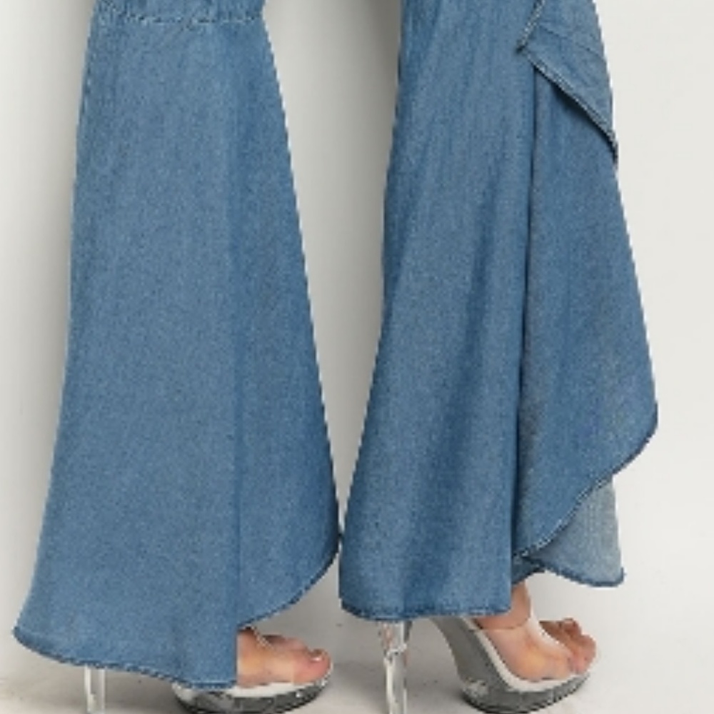 High/Low Flare Frayed Hem Jeans - Picture 5 of 7
